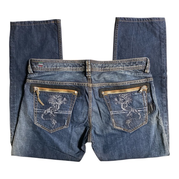 Men’s Diesel SLAMMER Lion Embroidered Jeans - Picture 5 of 11